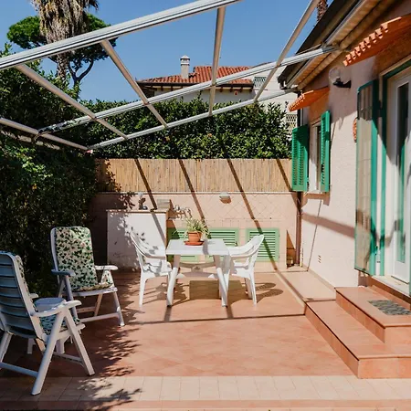 20 * Forte dei Marmi